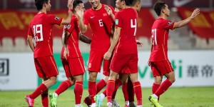 斯洛伐克德国世预赛在即：伤病潮来袭，阵容重组挑战重重